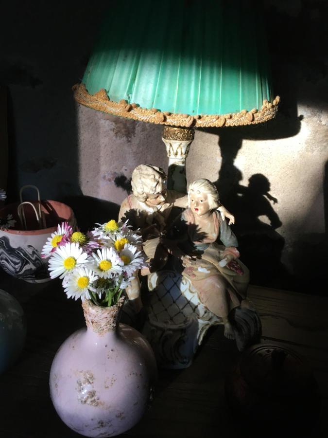 maison bohème Rou-Marson Extérieur photo